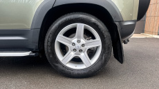 Land Rover Defender 2.0 D200 SE 110 5dr Auto Diesel Estate